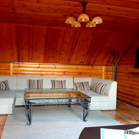 Hotel Заміський Комплекс Grand Prix Tsyurupynsk Exteriér fotografie