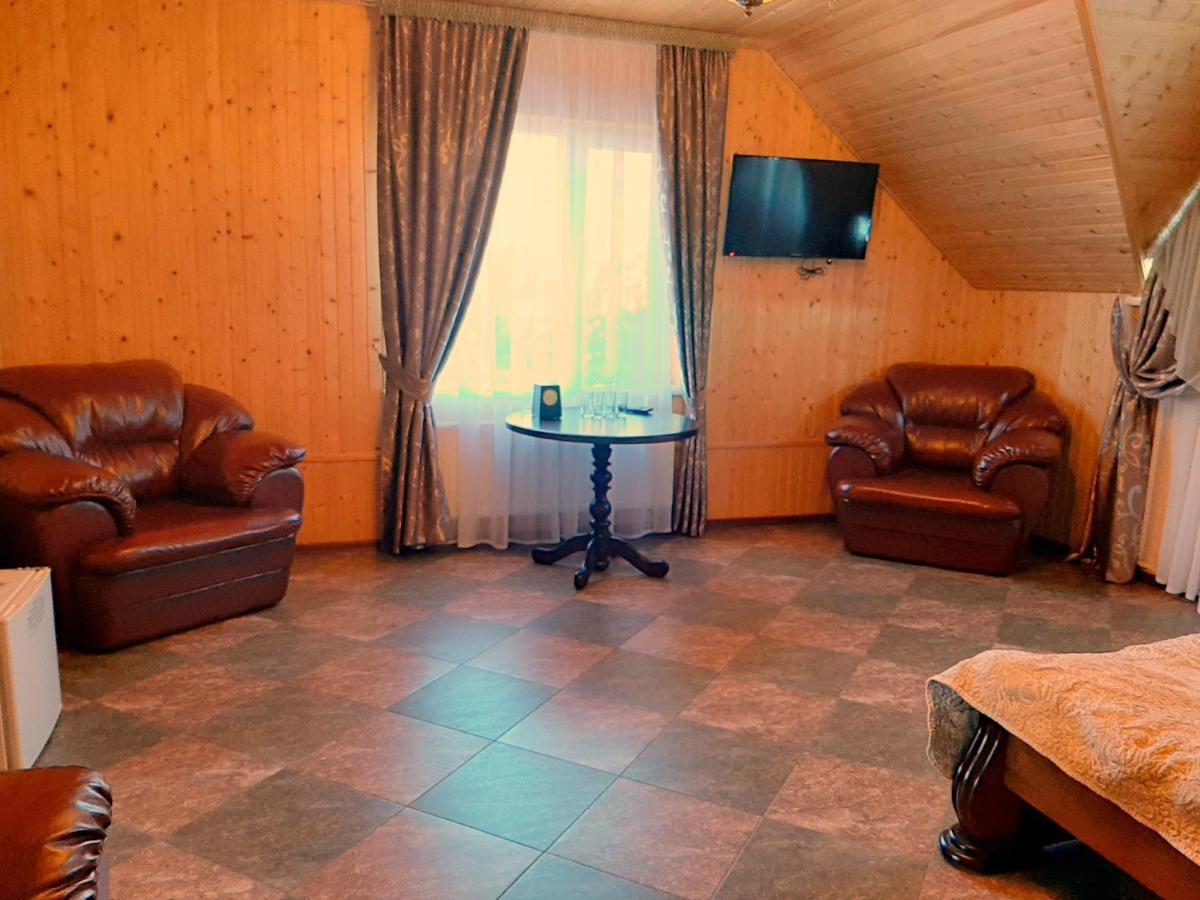 Hotel Заміський Комплекс Grand Prix Tsyurupynsk Exteriér fotografie